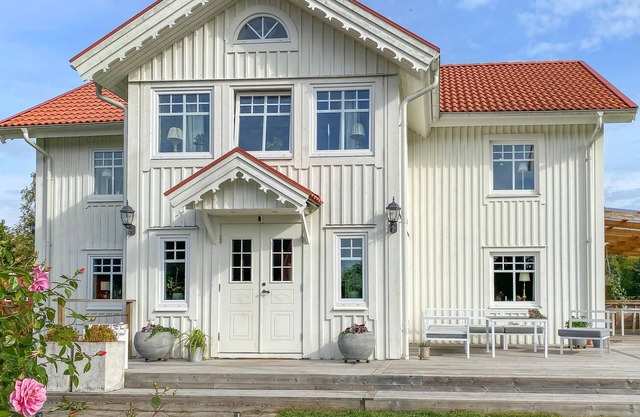 4 bedroom stunning home in Svängsta