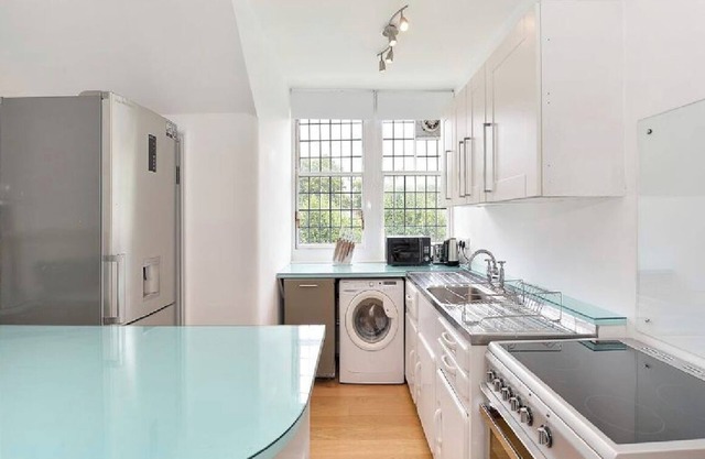 4 bedrooms penthouse in Knightsbridge