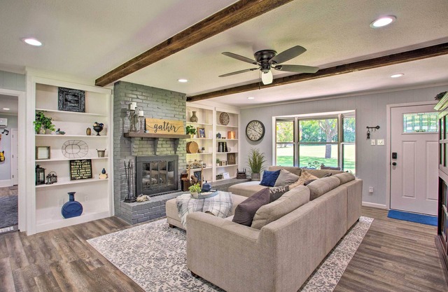 4 Mi to Dtwn: McKinney Home w/Game Room & Patio