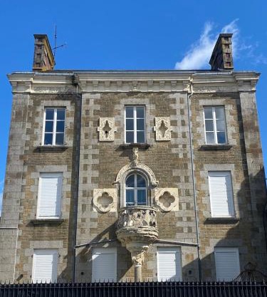4 pièces 90 m2 5 lits Wifi dans Maison de Maître