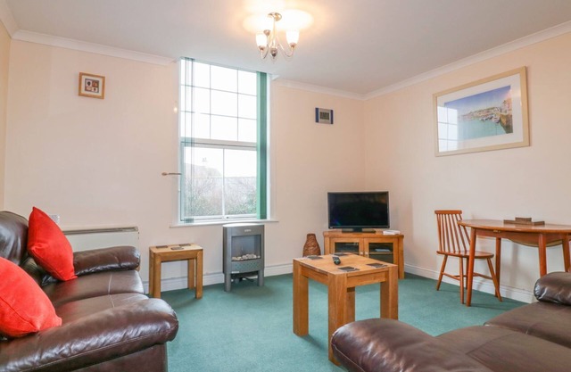 4 Star apartment just 200 meters from superb sandy beach at Harlyn Bay