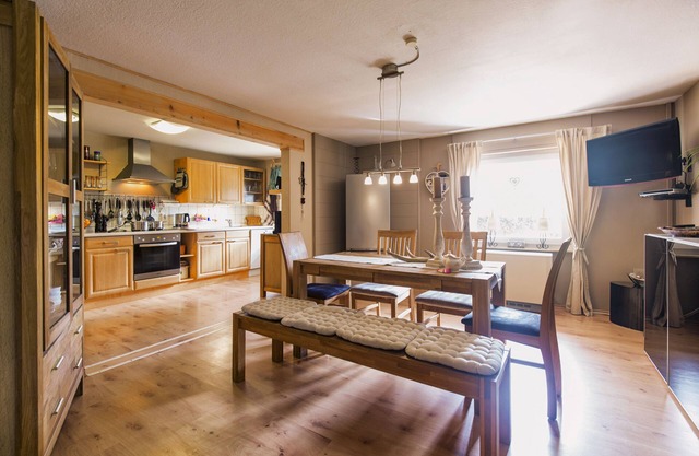 4 star vacation home apartment Idylle (100m²) only 5 km from Limburg