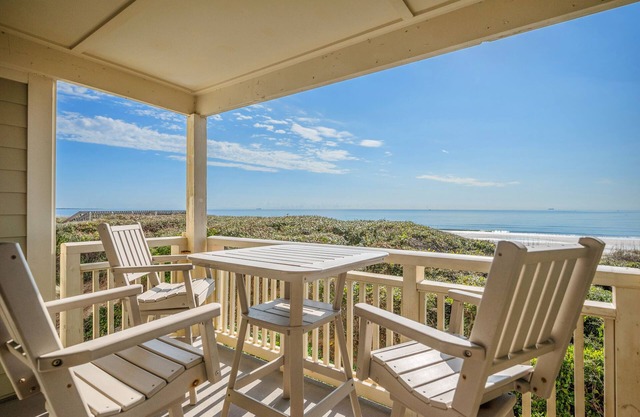 405 Dolphin Crossing: Private Balcony, Oceanfront Pool