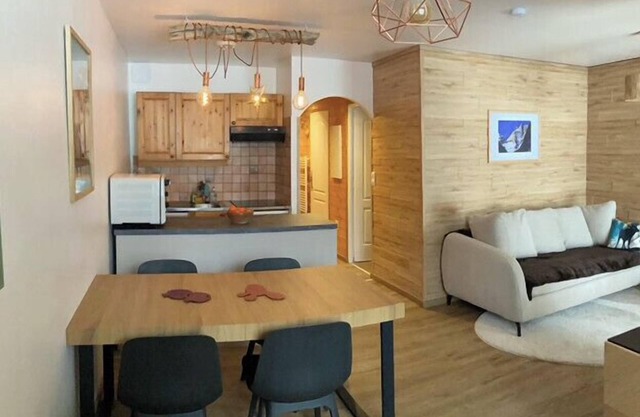 40m² with garden and nice view on the valley