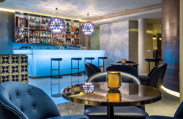 4615 Hotel