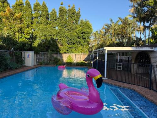 4BR big family house with huge pool