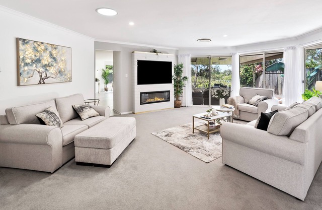 4BR In Prime Gold Coast Near Beaches & Attractions