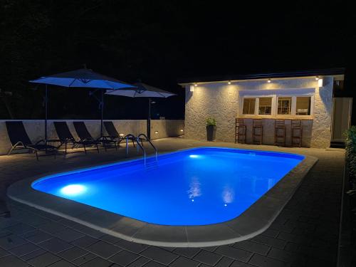 4TREES Holiday House