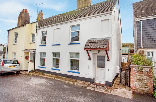 5 bedroom accommodation in Stoke Gabriel, near Totnes