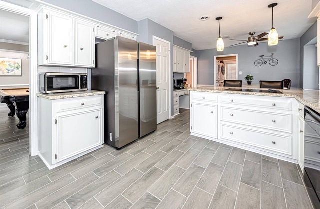 5-Bedroom Sanctuary w Pool: 25 Mins Downtown SC