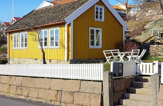 5 person holiday home in GREBBESTAD