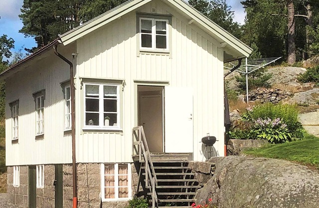 5 person holiday home in KUNGSHAMN-By Traum