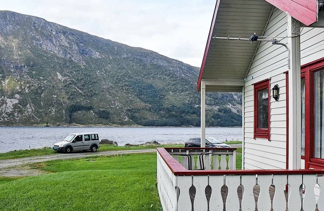 5 person holiday home in Selje