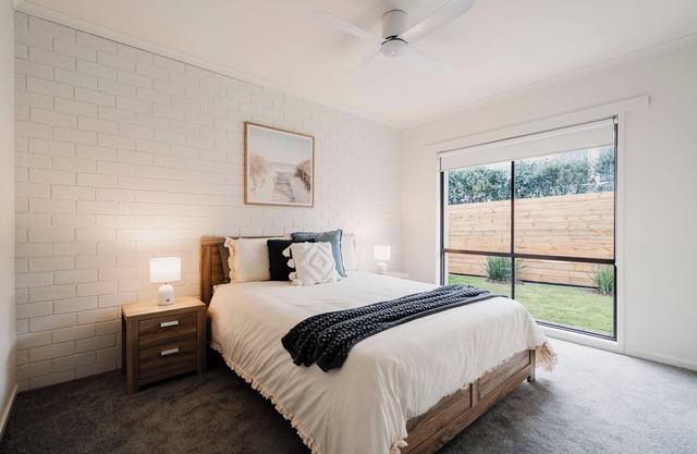 50m Walk to River , Pet Friendly, Spacious