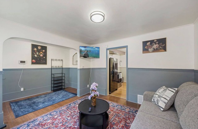 5Mins To Niagara Falls NY, Casino,2BR, Restaurants