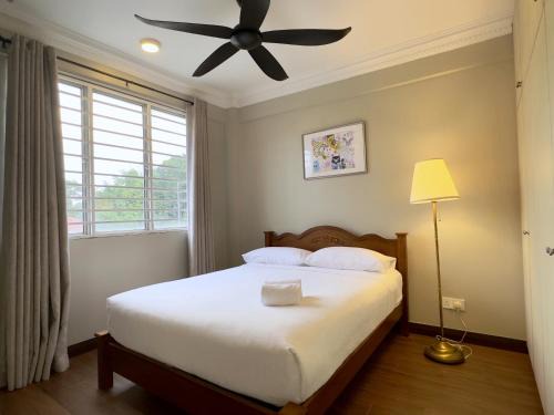 6-7Pax Quiet Cosy Brick Apartment Balcony 11min Lantera SPK 15min Setia Mall