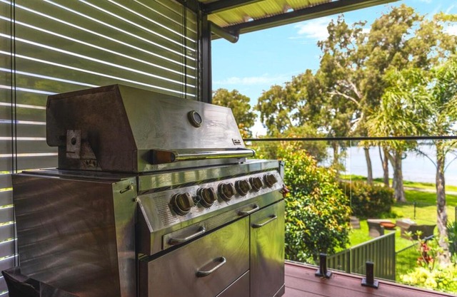 6 BDRM I Serenity at Buff Point