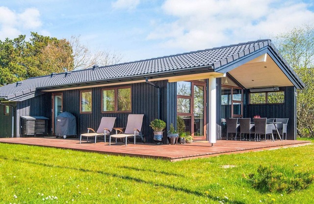 6 person holiday home in Rømø