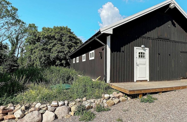 6 person holiday home in BORGHOLM