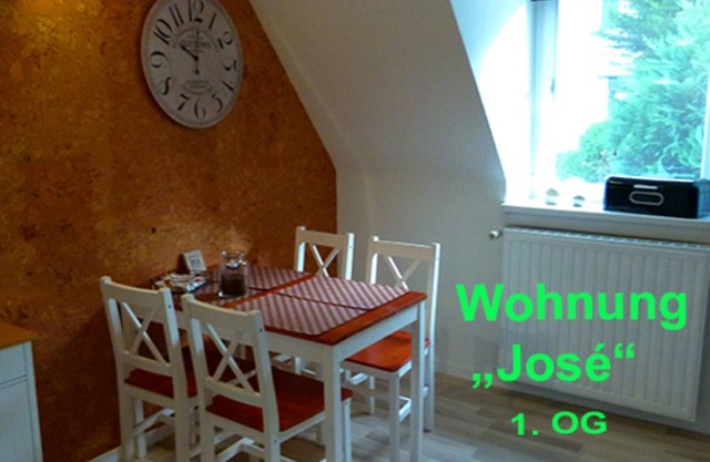 60 sqm. Bed. with double bed, living room. with sofa bed, kitchen compl. shower