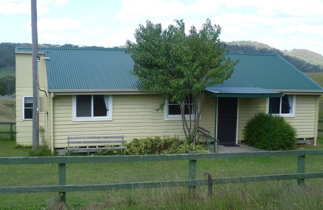 687, Watsons Ck Rd Bendemeer.