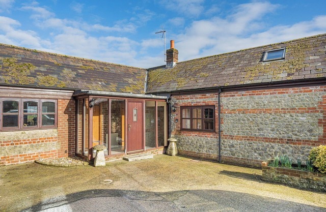 7 bedroom accommodation in Plush, near Piddletrenthide