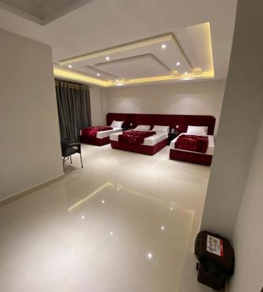 7 Creek Hotel Naran