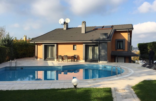 7BR PRIVATE POOL VILLA SARIYER ZEKERIYAKOY LUXURY