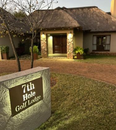 7th Hole Golf Lodge