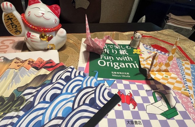 8 minutes walk from Sanjo station 12 minutes walk/Kyoto Kyōto