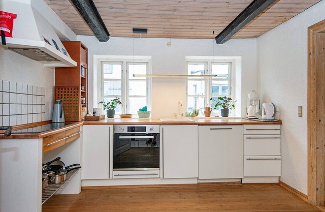 8 person holiday home in Højer