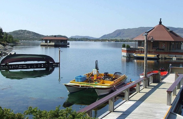 8 person holiday home in Kalvåg-By Traum