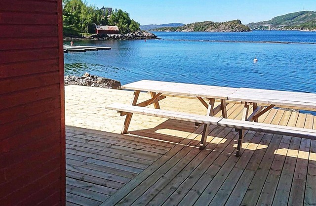 8 person holiday home in Revsnes