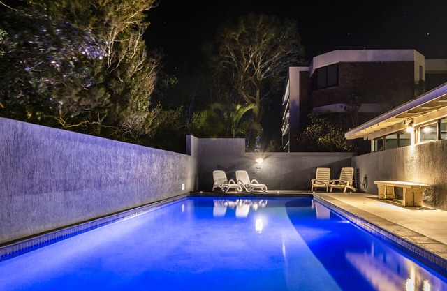 84 The Spit Holiday Apartments