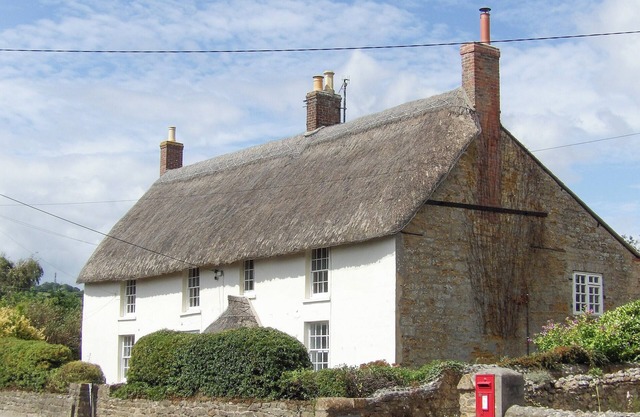 9 bedroom accommodation in Chideock, near Bridport