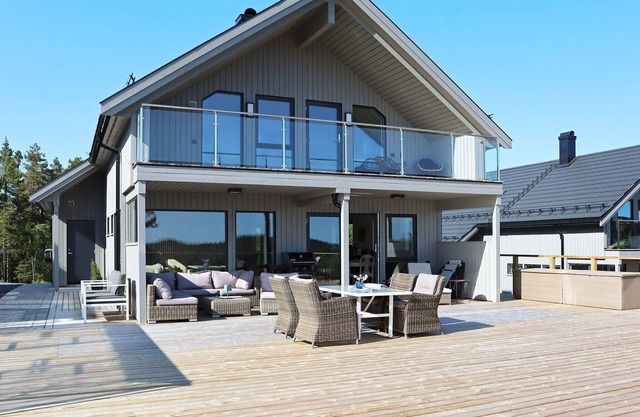 9 person holiday home in Søndeled-By Traum
