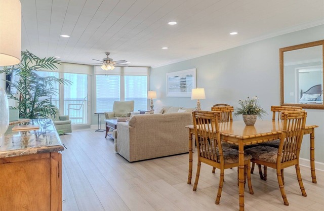 903 Shores Club - 903 Shores Club - Great Oceanfront Views - 2 Bedroom 2 Bath