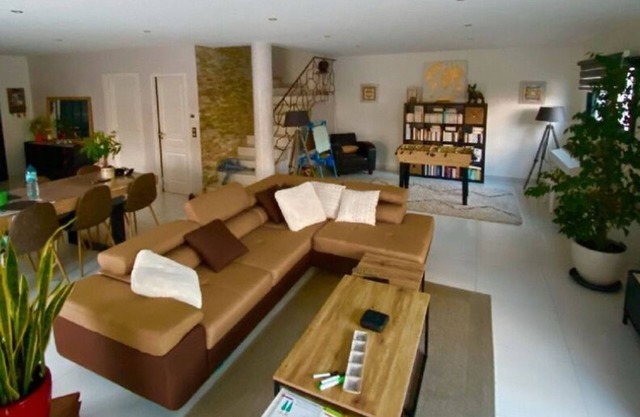 A 5 Minutes des Plages et 10 Minutes de la Montagne! Villa Avec Piscine