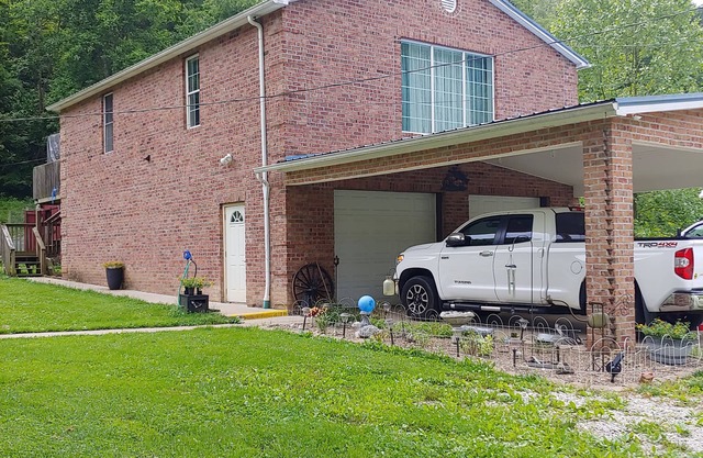A Beautiful Apartment in a Country Setting. Near 3 State Parks & 2 Golf Courses