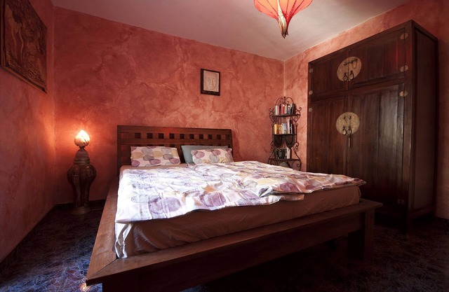 A beautiful, small canary house with valuable furniture and a great view