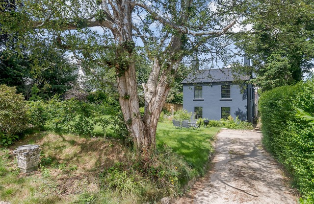 A beautifully presented 4 bed detached house situated in the heart of Chagford