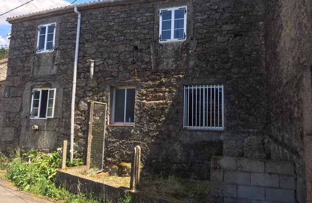A Casa da Carrila, village house on the Costa da Morte