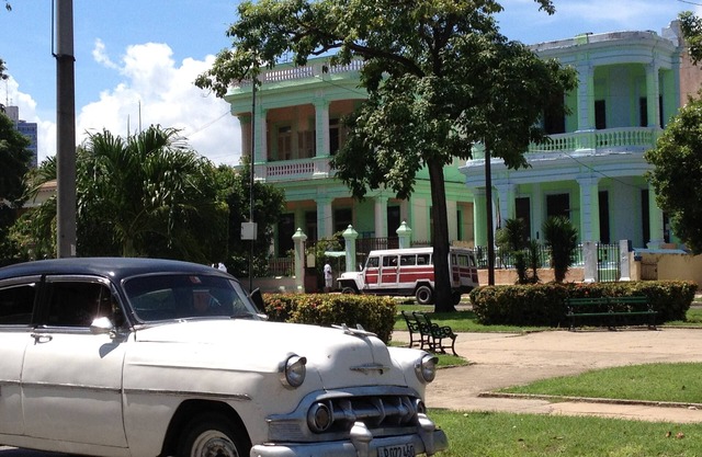A Comfortable Stay In A Beautiful Colonial House