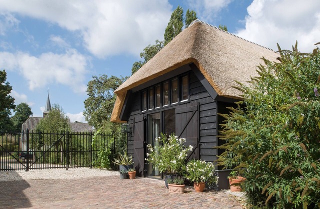 A DELICIOUS 4 person Cottage in the middle of De Betuwe