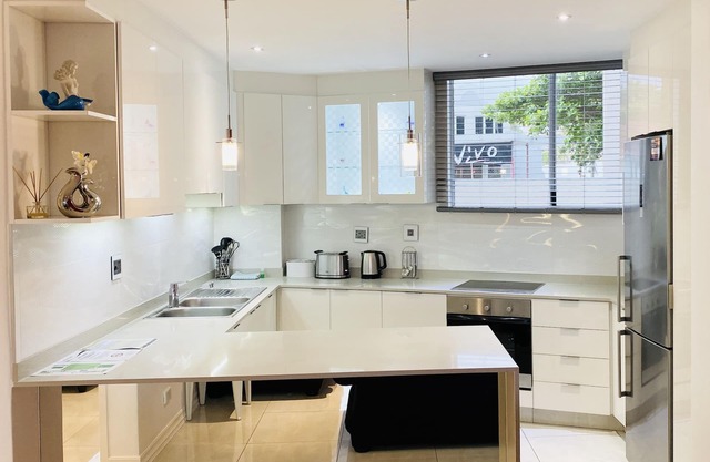 A fantastic modern and spacious apartment right on Umhlanga main Beach