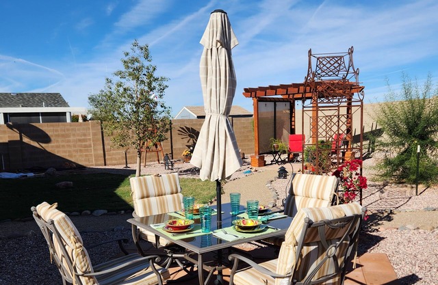 A GEM in the DESERT - We call it:nCasa Diamond - your “Home away from Home”nn