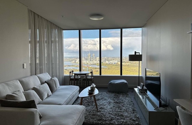 A Green Sanctuary in Center! Vivien's Home in Sydney Olympic Park