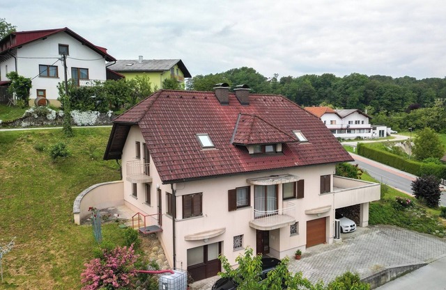 A high-quality, comfortable and spacious house in a charming small town.