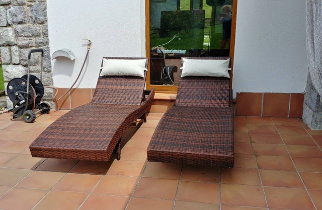 A house to disconnect from the routine and enjoy with your furry friends.