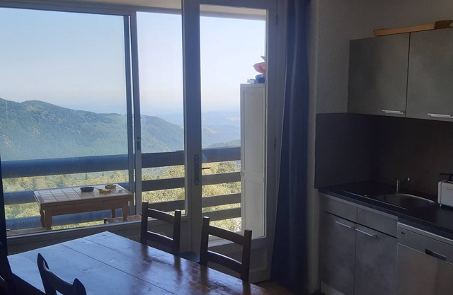 A Louer Studio aux Pieds des Pistes aux Monts D'olmes, 4/5 Personnes